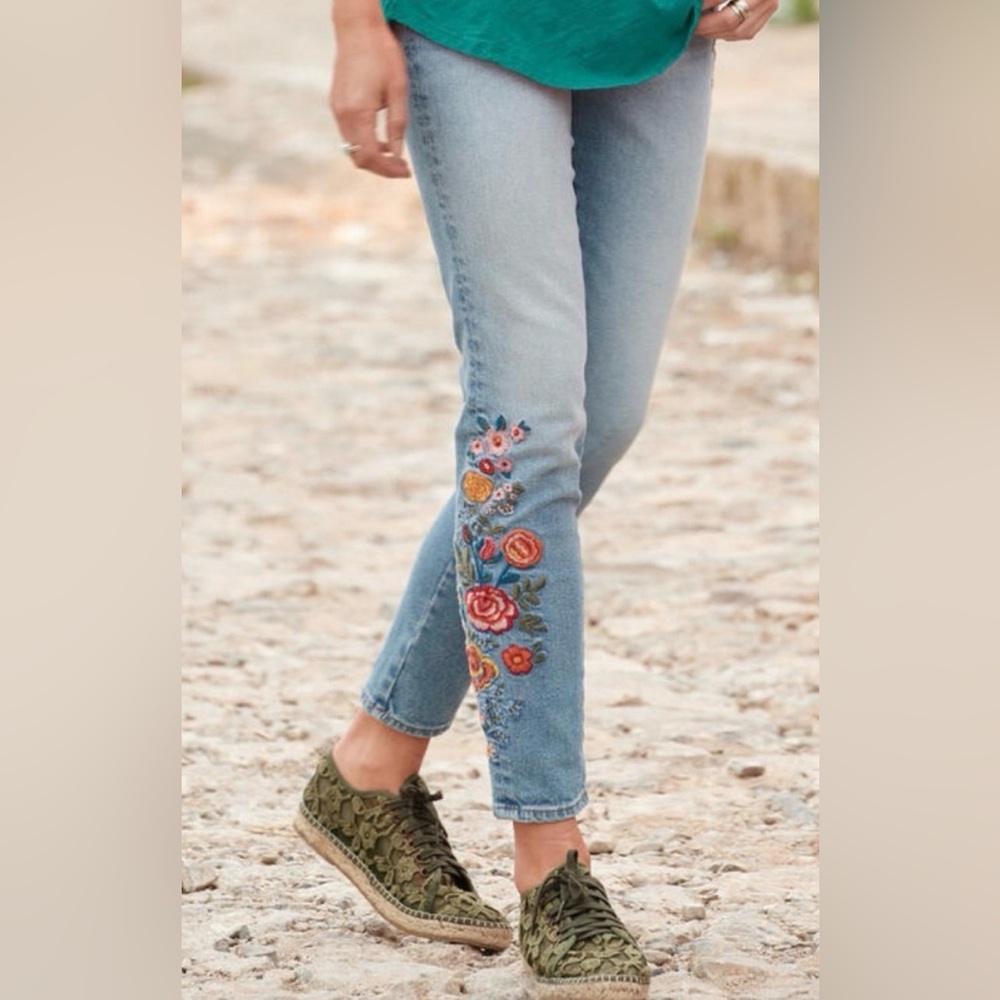 DRIFTWOOD Jackie Floral History Jeans - Picture 6 of 12